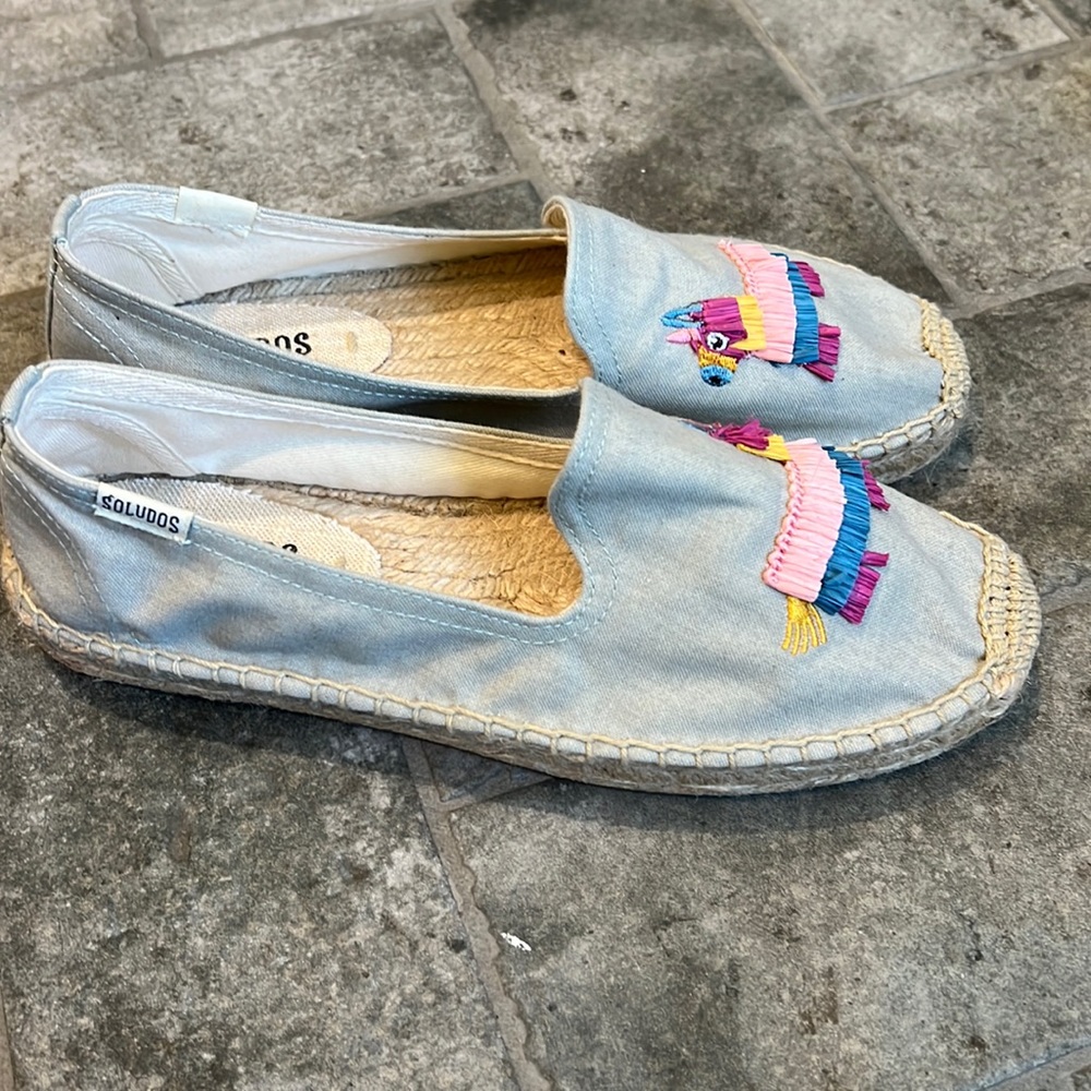 💥BOGO💥 Soludos Women's PINATA Slip-on. Shoe Size 6.5 EUC but more like size 6 - Picture 2 of 9